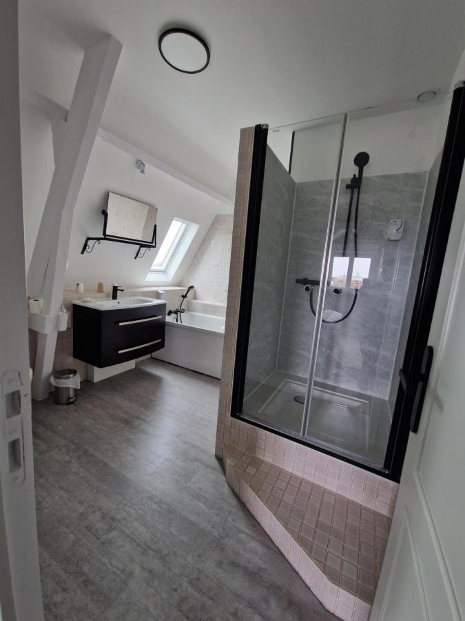 La Granitiere Maison De Charme 생 바스트 라 우게 외부 사진